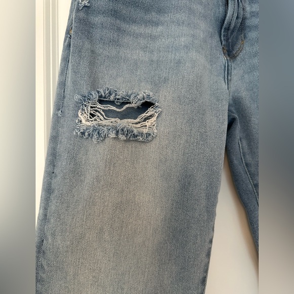 Kensie Blue Ripped Straight Leg Jeans 29 - Picture 5 of 10